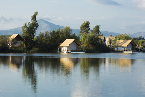 laghi-nabi